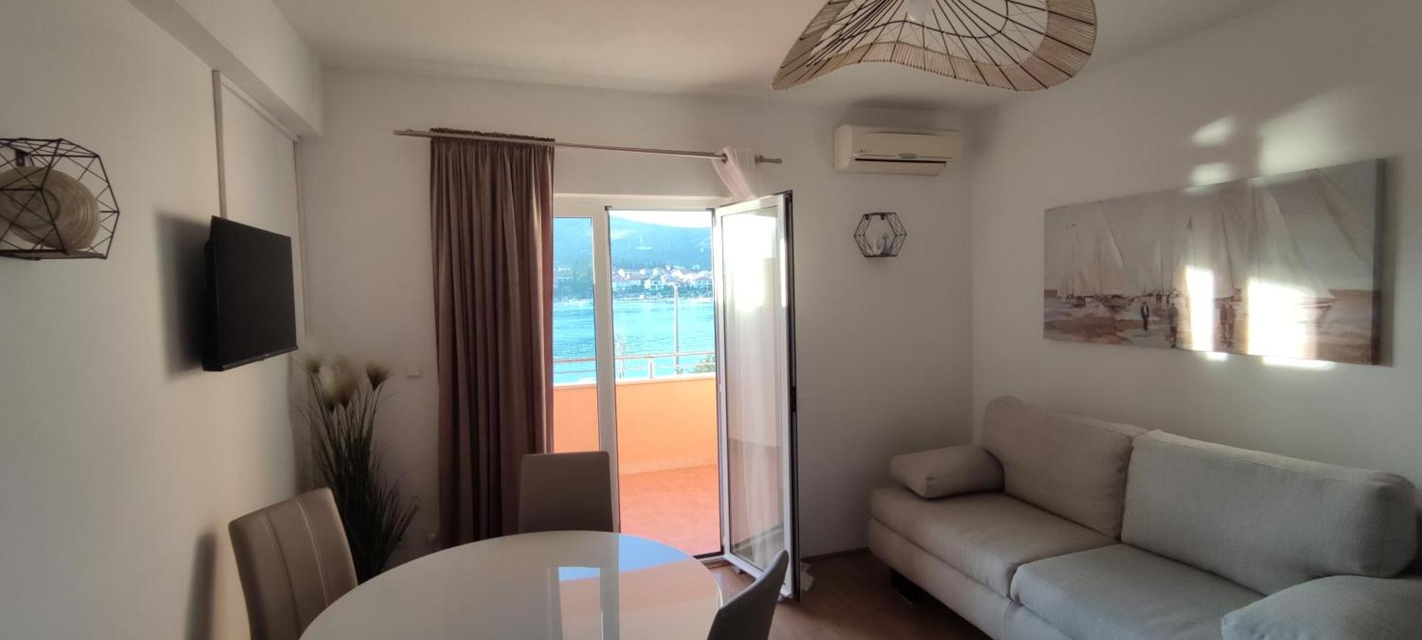 Apartments Kapetanovi Dvori Trogir Exterior foto